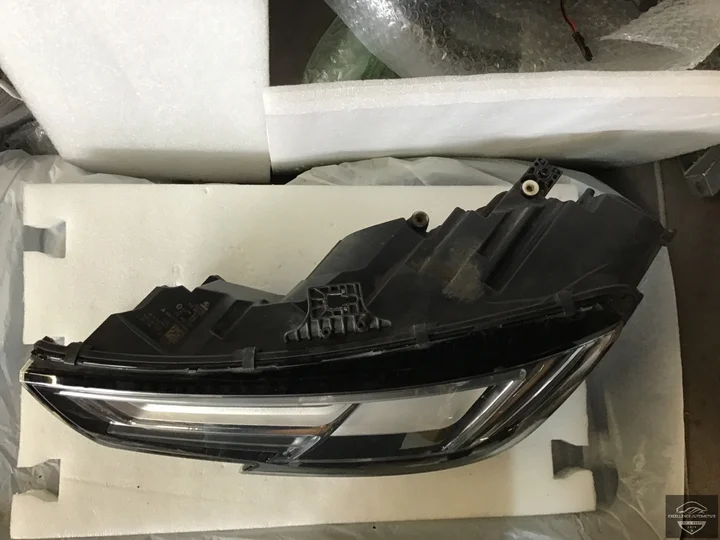 audi-a4-8w-20152019-vol-led-koplamp-links-8w0941033 — foto 2