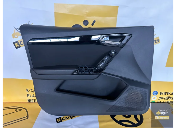 SEAT IBIZA FR Deurpaneel Links Voor 6F0867113