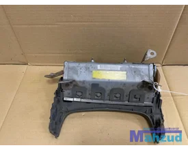 toyota-prius-knie-knee-airbag-uk-engels-20082015 — foto 2