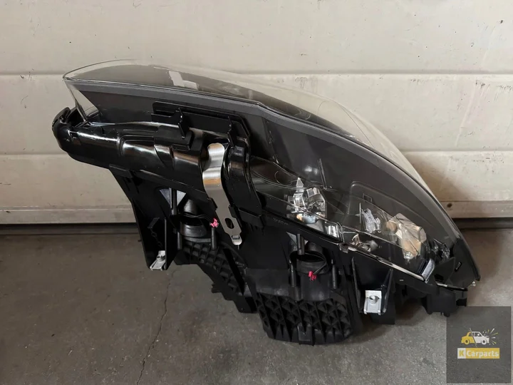7343911-bmw-5-f10-f11-bi-xenon-links-niet-draaibaar-lift-nieuw — foto 4