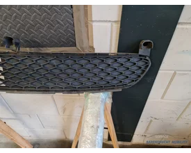 bumpergrille-toyota-aygo-i-zwart-531120h010-onderkant-origineel-nette-staat-gebruikt-2006-2009 — foto 2