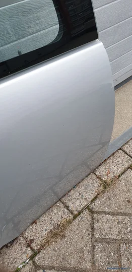 portier-ra-aygo-toyota-rechts-achter-671130h010-ktb-passagierskant-zilver-origineel-gebruikt-2005-2014 — foto 7