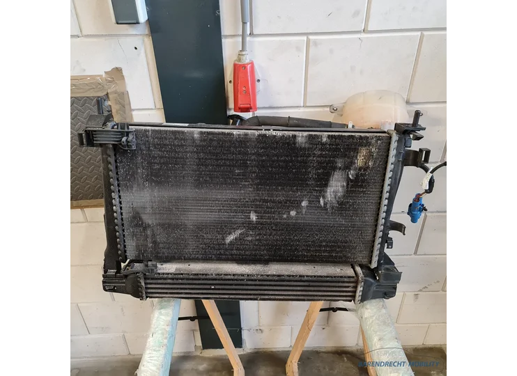 Fiat Fiorino koelerpakket radiateur koelvin koelvan koelventilator koeler vin van ventilator intercooler expansievat origineel nette staat gebruikt 2007 2008 2009 2010 2011 2012 2013 2014 2015 2016 2017 2018 2019 2020 BARENDRECHT MOBILITY SERVICE