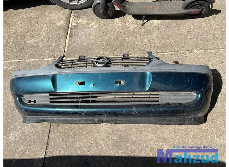 OPEL CORSA C Groen Z283 Voorbumper 1994-1999