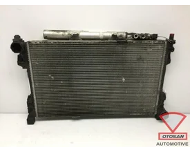 mercedes-benz-c-klasse-airco-condensor-a2035000854