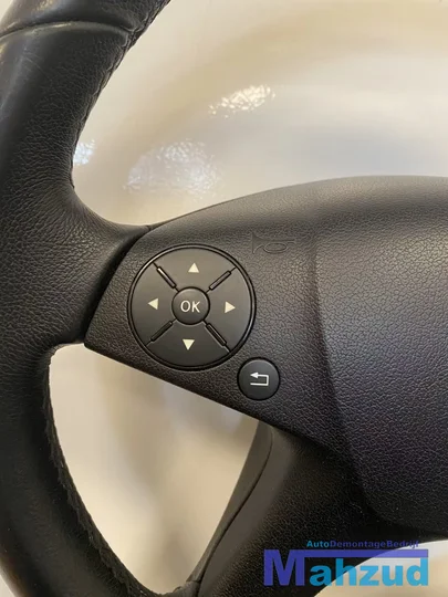 mercedes-w204-cklasse-leer-stuurwiel-stuur-met-airbag — foto 5
