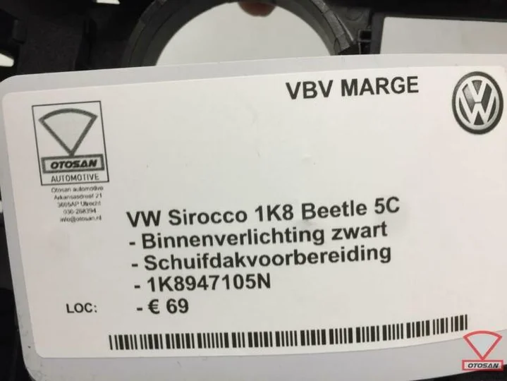 vw-scirocco-1k8-beetle-5c-binnenverlichting-zwart-1k8947105n — foto 3