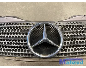 mercedes-slk-r170-grille-logo-19962004 — foto 2