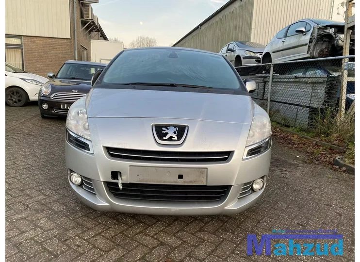 2013 Peugeot 5008 1.6 HDI DV6C EZRC Onderdelen demontage