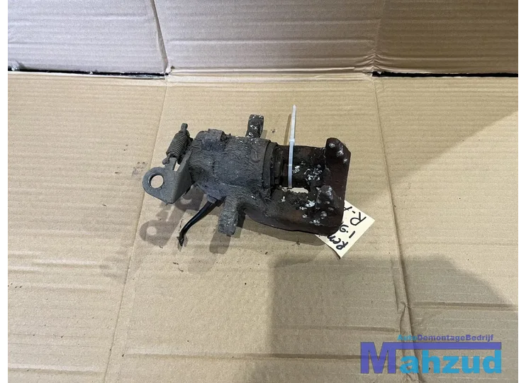renault-scenic-2-rechts-achter-remklauw-remtang-20042009