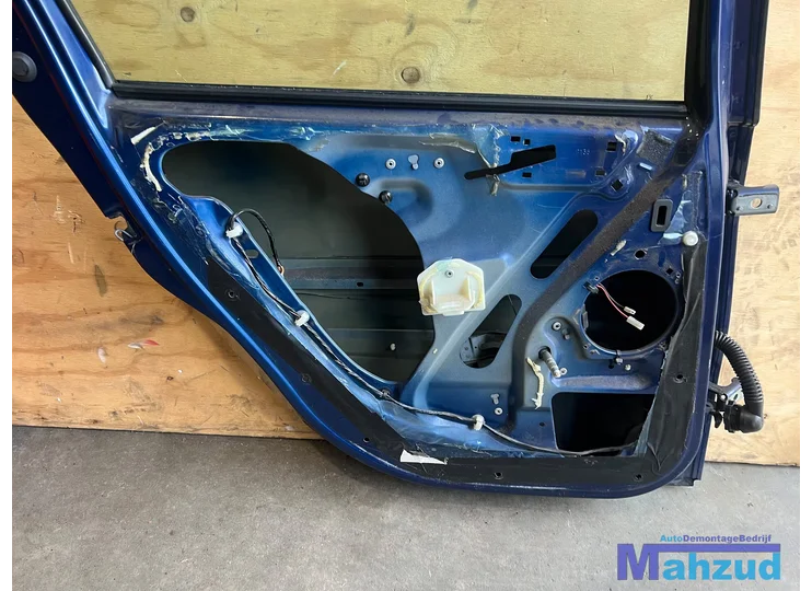 peugeot-206-sw-station-blauw-ege-links-achter-deur