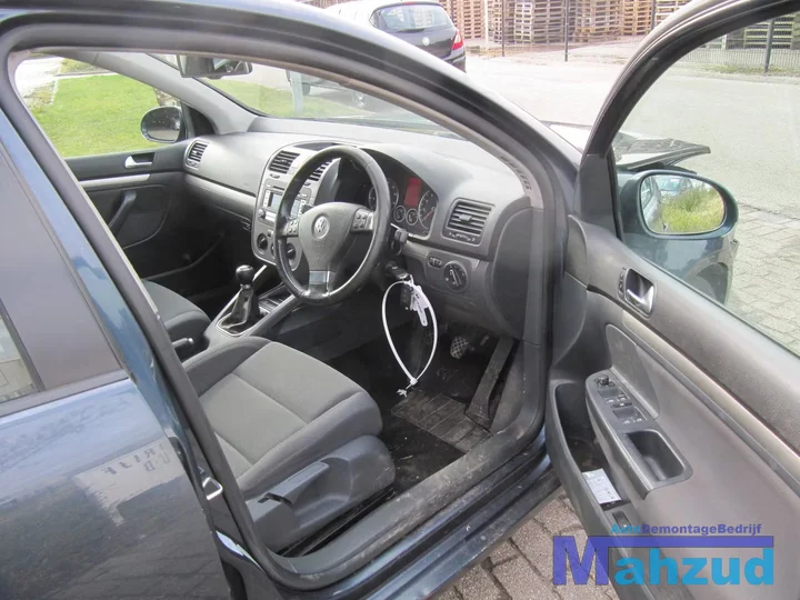 2008-volkswagen-golf-5-16-fsi-demontage-sloop-115 — foto 11