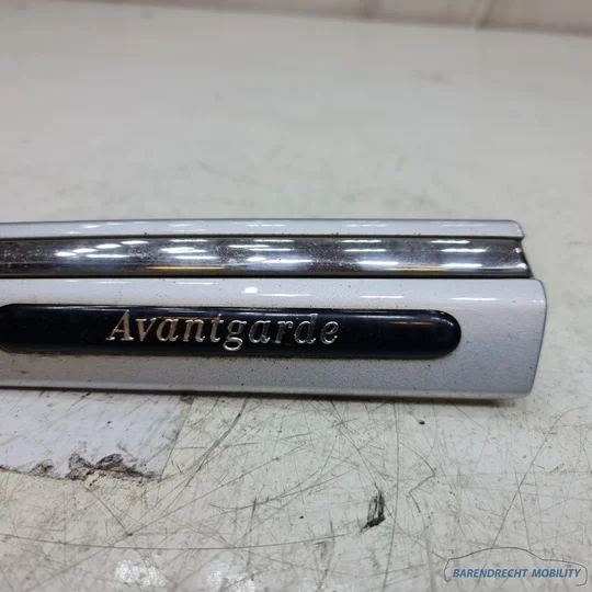 sierlijst-mercedes-w203-s203-c-klasse-stootstrip-links-spatbord-avantgarde-2036904782-origineel-nette-staat-gebruikt — foto 4