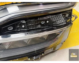 nissan-qashqai-j12-koplamp-links-adaptive-led-1008d02h — foto 4
