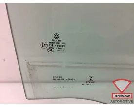 vw-touareg-2018-raam-ruit-portier-deur-rechts-achter — foto 2