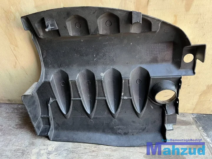 renault-scenic-2-16-16v-motor-afdekplaat-plaat-20042009 — foto 2