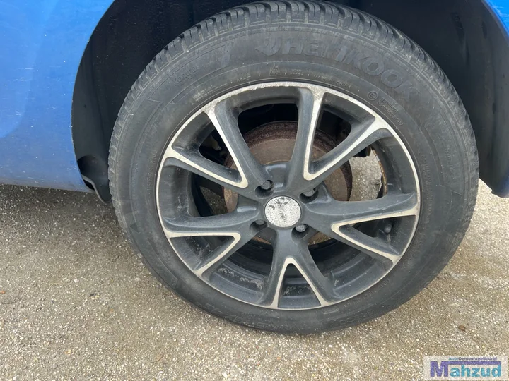 2006-renault-clio-3-12-blauw-tei45-d4f-demontage-onderdelen — foto 28