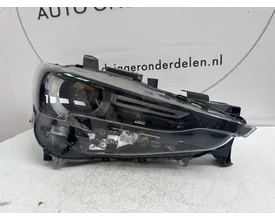 mazda-cx5-vol-led-koplamp-rechts-kb8p51030k-2017 — foto 2