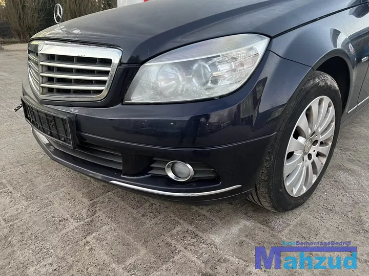mercedes-c-klasse-w204-blauw-c359-voorbumper-20072011 — foto 2