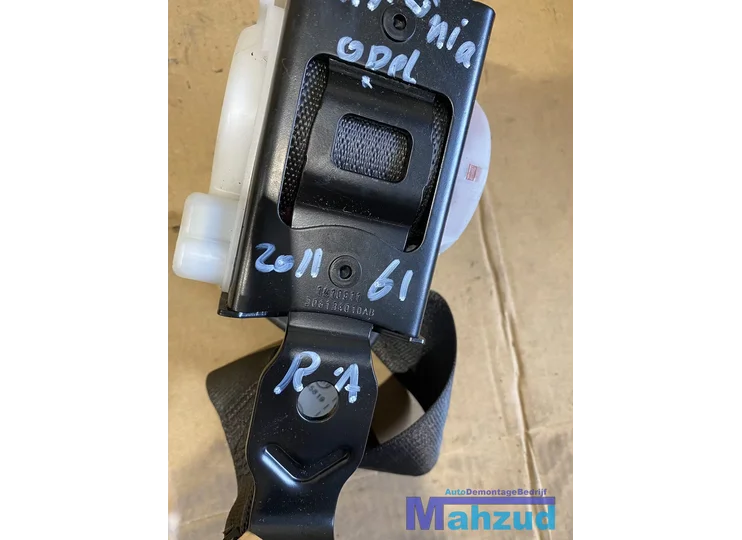 opel-insignia-a-gordel-links-rechts-achter-13288436