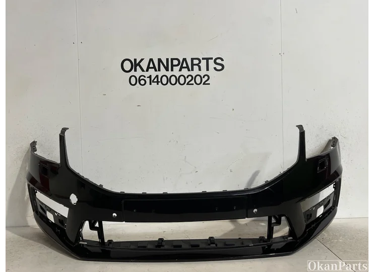 Skoda Octavia 5E RS voorbumper 5E0807221AA