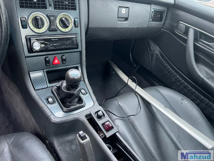 mercedes-slk-r170-20-zilver-744-demontage-onderdelen-sloop — foto 15