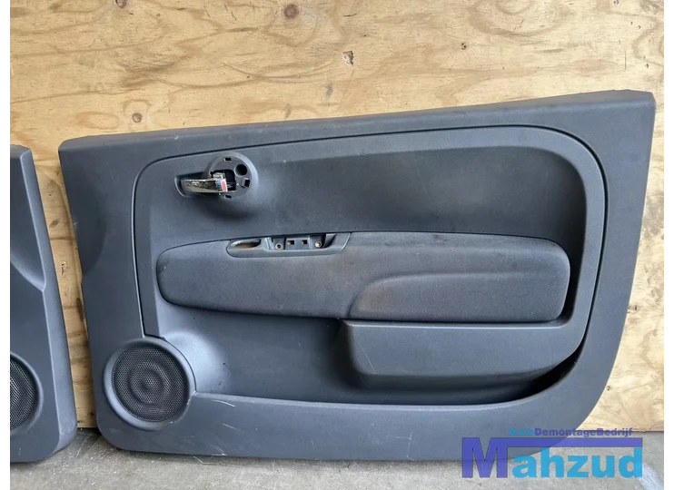 2012-fiat-500-compleet-interieur-stof-zwart-wit