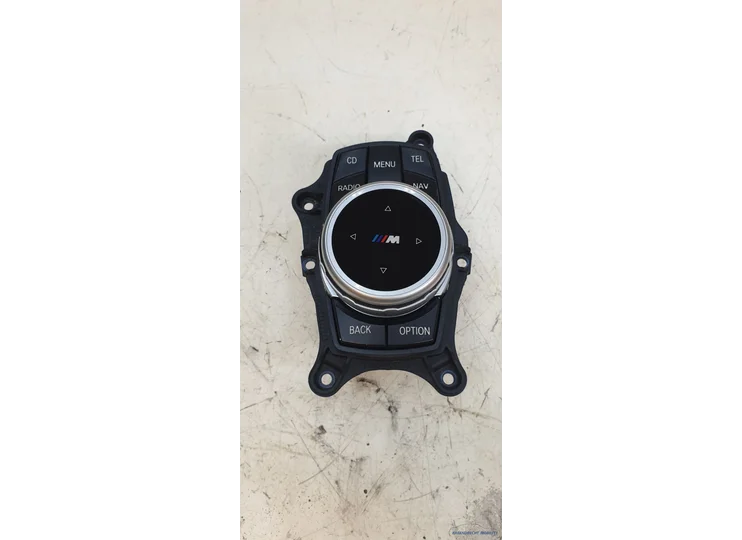 M logo Idrive knop bedieningspaneel BMW 3 serie E90 924943901 Origineel gebruikt 2009 / 2012