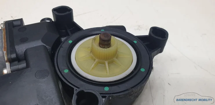 skoda-fabia-raammotor-linksvoor-6y1959801-raam-motor-module-temic-2002-2003-2004-2005-2006-gebruikt-nette-staat-barendrecht-mobility-service — foto 7