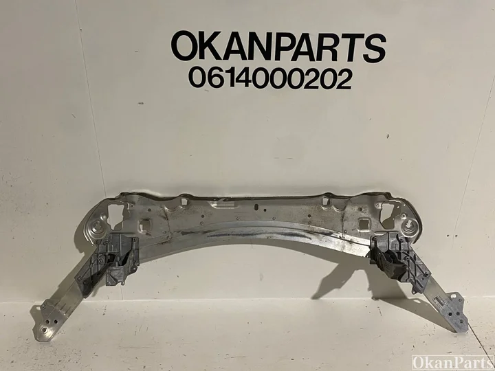 mercedesbenz-eklasse-w213-voorfront-a2136206300 — foto 6