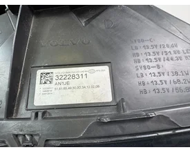 volvo-s90-v90-vol-led-koplamp-rechts-32228311 — foto 6
