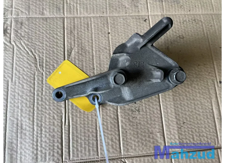 opel-astra-j-16-a16xer-motorsteun-versnellingsbak-steun-onder