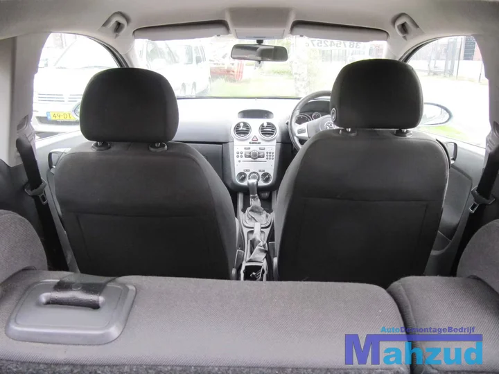 opel-corsa-d-compleet-interieur-stof-3-deurs — foto 3