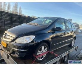 2010-mercedes-b-klasse-w245-b180-zwart-191-266940-demontage-sloop — foto 2