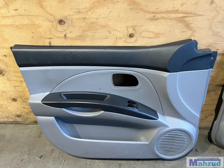 kia-picanto-1-zwart-oranje-interieur-stoel-bank-20042010 — foto 14