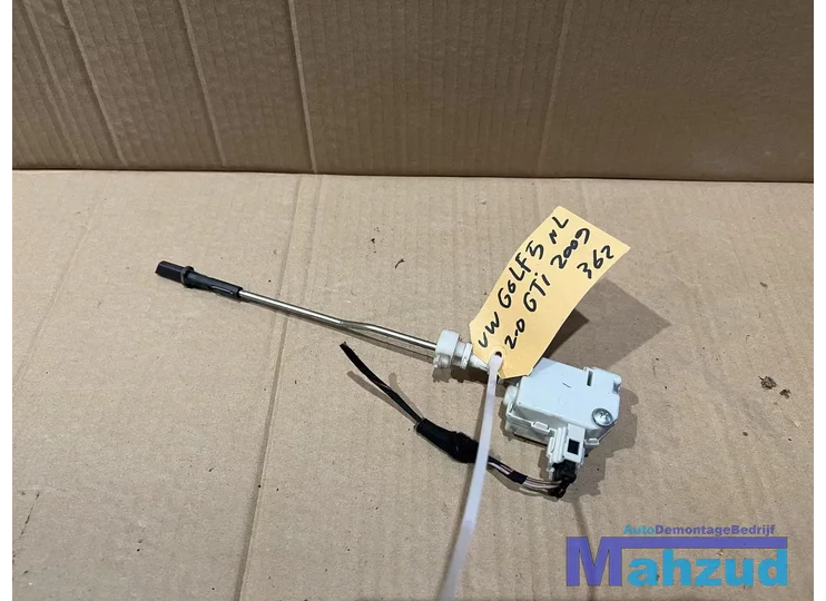 VW GOLF 5 Tankklep vergrendelmotor 2003-2009