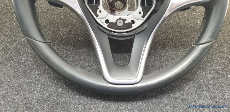 leder-stuurwiel-w205-cklasse-mercedes-0005605003-flippers-stuurwielbediening-origineel-gebruikt-2015-2020 — foto 4