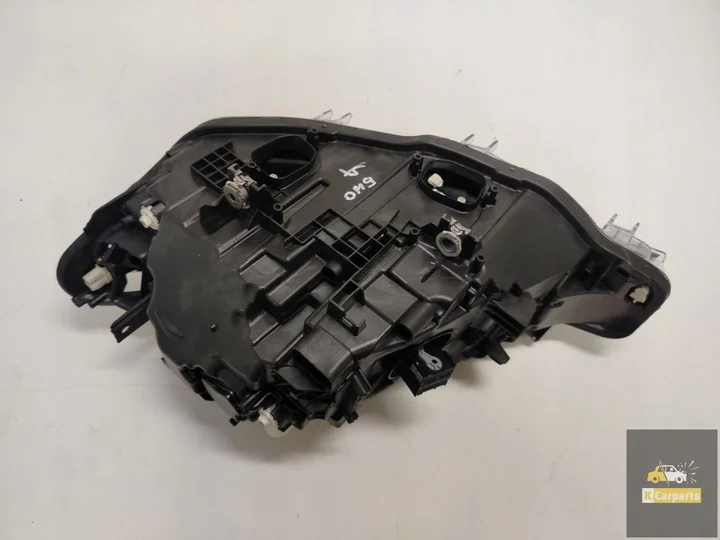 bmw-f30-lift-full-led-schaduwlamp-rechts-lamp-links — foto 2