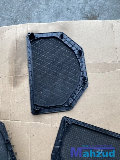 bmw-1-serie-e81-e87-speaker-links-onder-de-stoel — foto 5