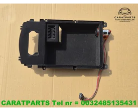 4g0864981l-a6-opbergvak-a7-stekker-12v-a6-sigarttenaansteker