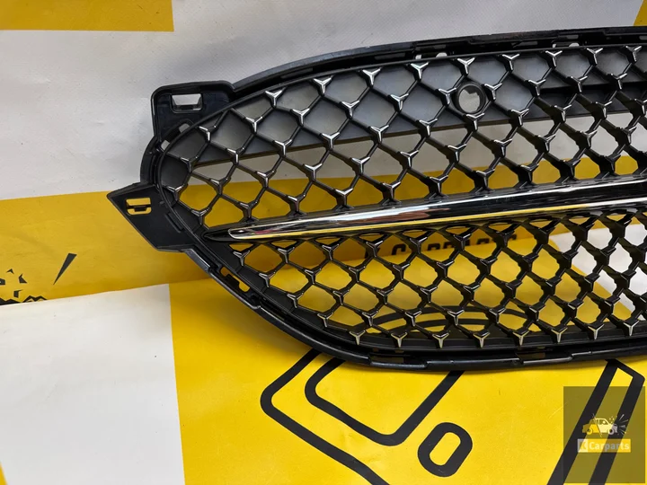 grill-mercedes-w236-cle-cclass-coupe-c236-a2368880800 — foto 3