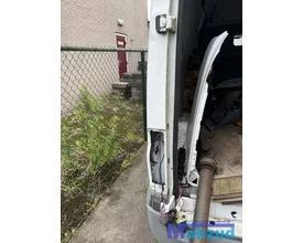 ford-transit-trekhaak-achter-deur-scharnier-opstap-20062014 — foto 3