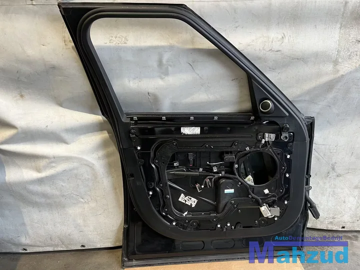 land-rover-voque-4-l405-zwart-links-voor-deur-portier-20122021 — foto 9