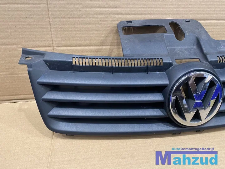 vw-polo-9n-grille-20012004 — foto 3