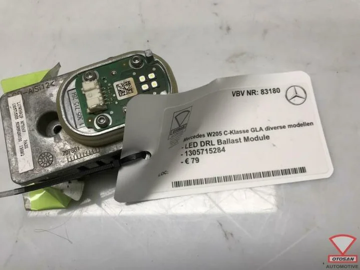 mercedes-diverse-modellen-led-drl-module-1305715284 — foto 2