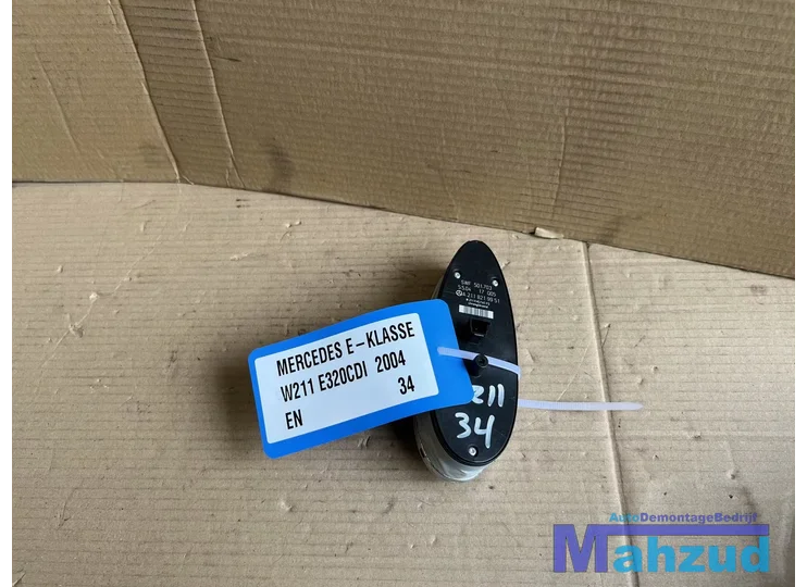 mercedes-eklasse-w211-raam-schakelaar-links-voor-a2118219951