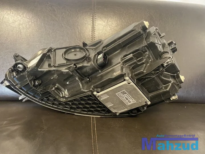 vw-golf-7-75-zwart-voorkop-led — foto 36
