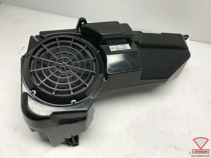 audi-a6-4g-avant-a7-4g-subwoofer-bose-4g9035382a — foto 2