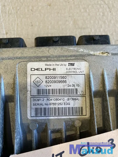 renault-clio-3-ecu-motormanagement-module-8200911560 — foto 2