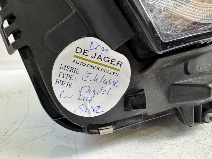 mercedes-w214-e-klasse-koplamp-links-digital-a2149066102 — foto 12